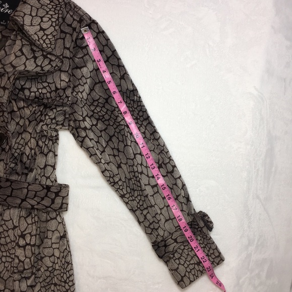 SALE!  Loire NY Animal print Trench style Jacket - Picture 7 of 7